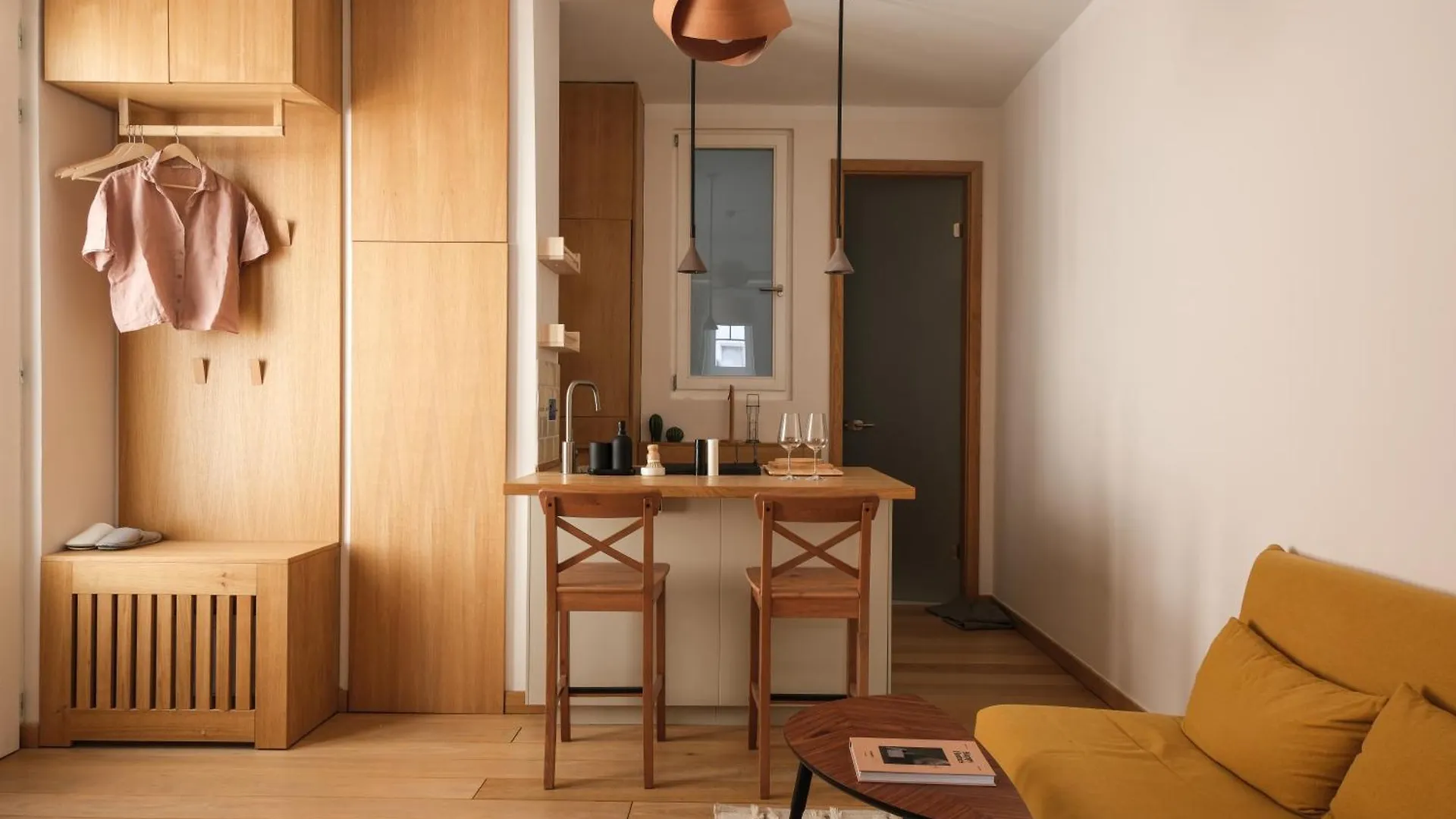 Stylish Downtown Flat Apartment Budapest